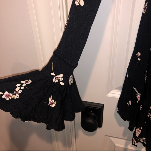 Free People Olivia Tunic in Black Floral Print - Picture 4 of 7
